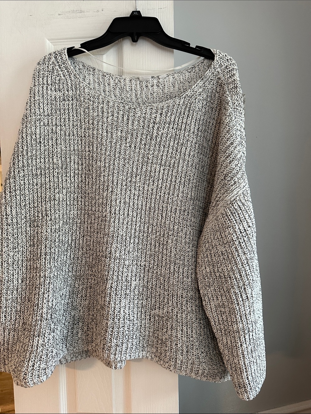 GAP Marled Crewneck Sweater in Black and White XXL